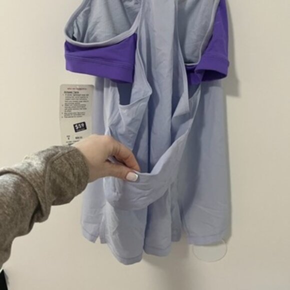 NEW Lululemon Amped Two Toned Purple Workout Tank Size 8 - Picture 3 of 6